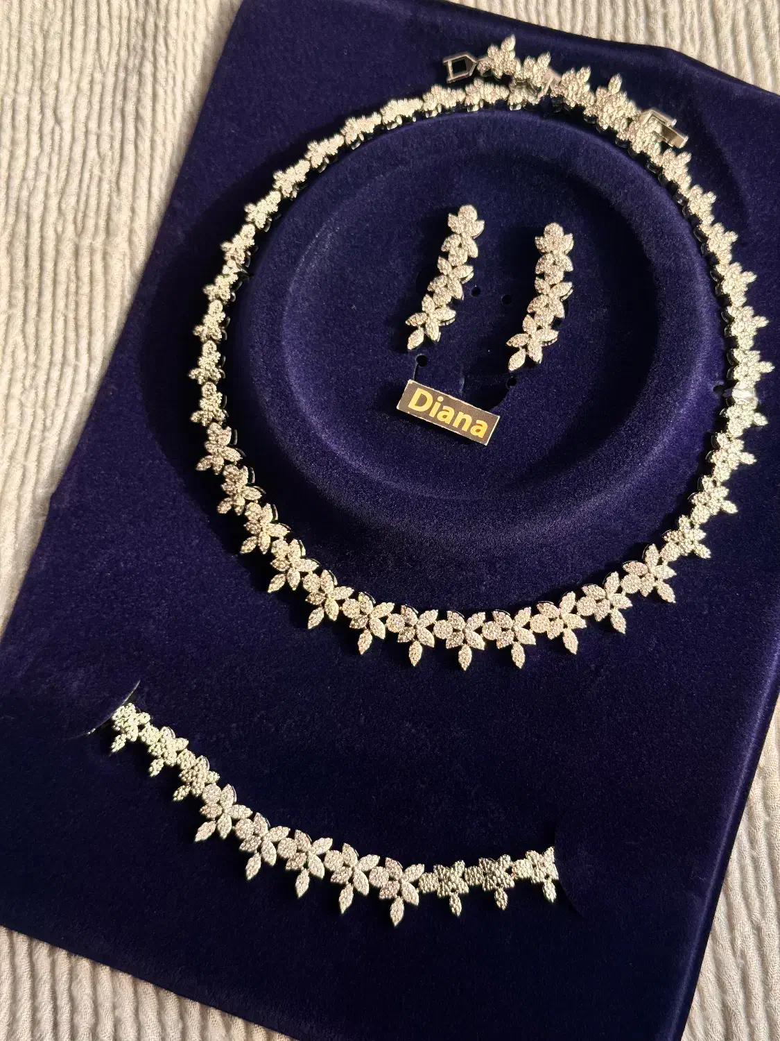 سرویس جواهری مناسب عروس طرح ترنم دقیقا کپ جواهر|بدلیجات|مشهد, احمدآباد|دیوار