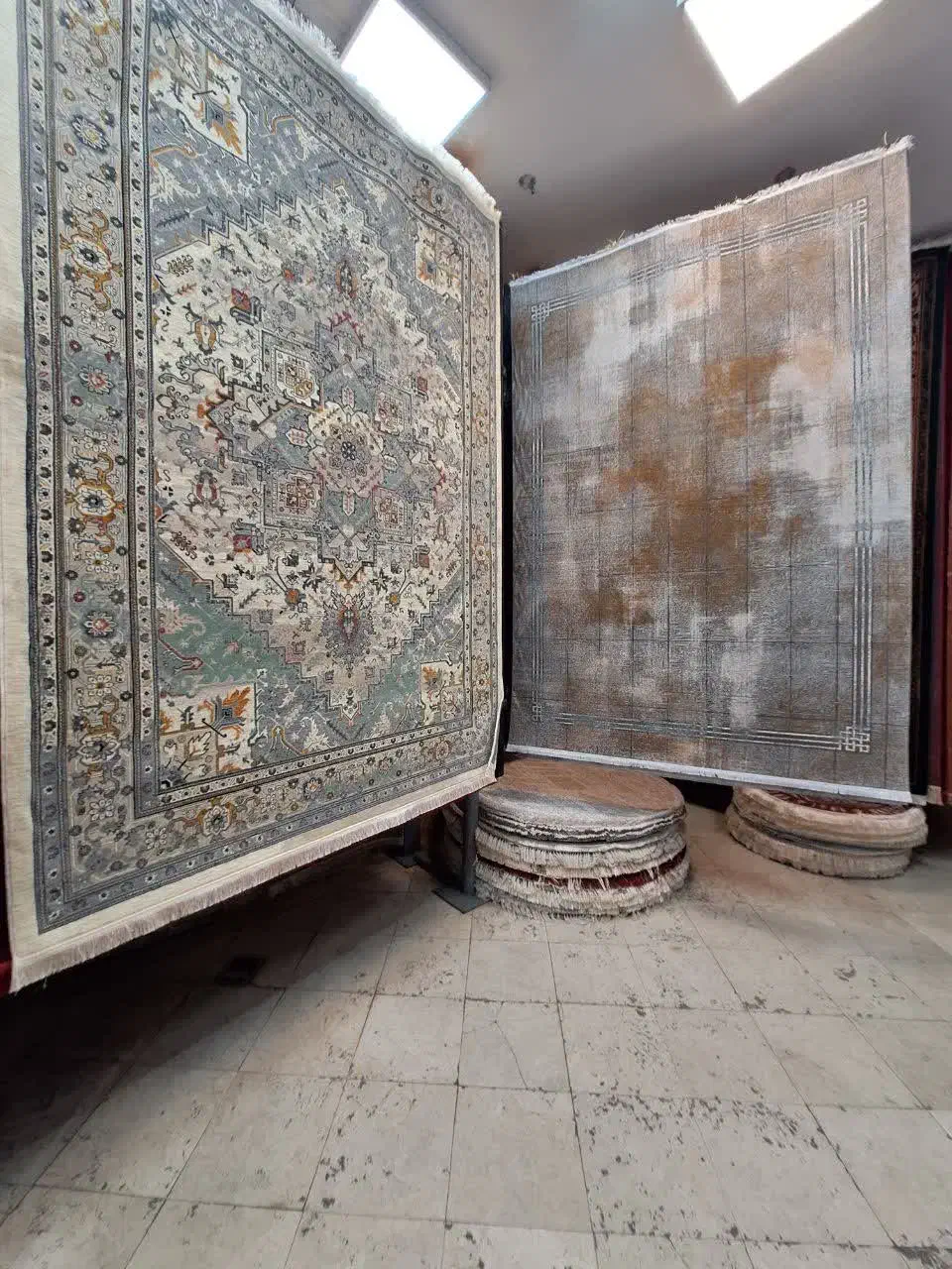 فرش شش متری کلاسیک نوین طوسی بلوچی|فرش|مشهد, امیر|دیوار