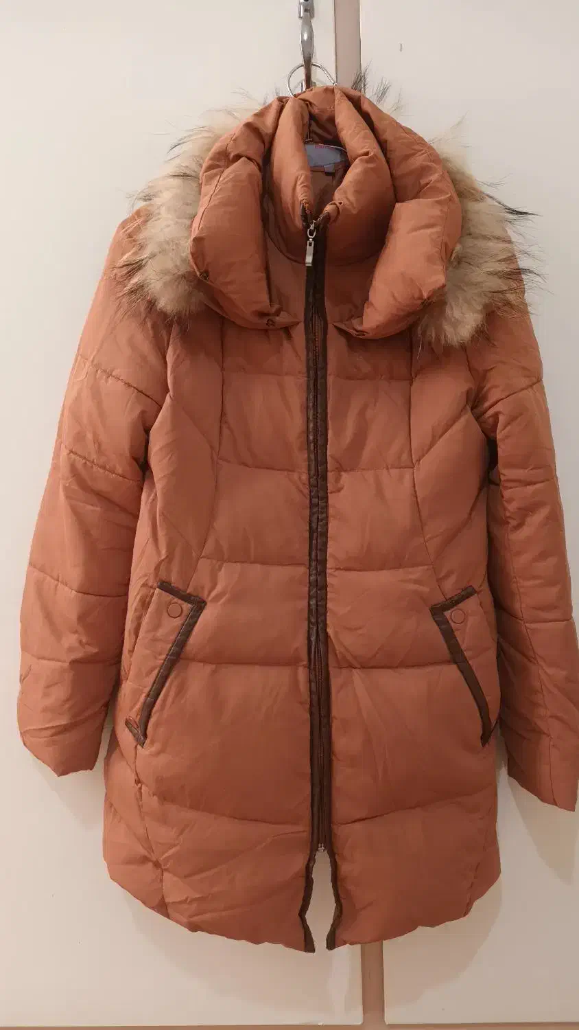 کاپشن|لباس|شیروان (خراسان), |دیوار