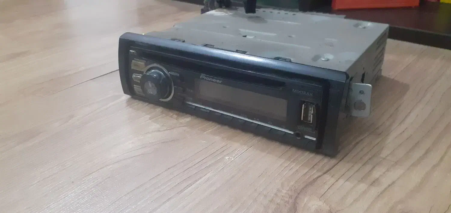 ضبط|صوتی و تصویری|رشت, صفاری|دیوار