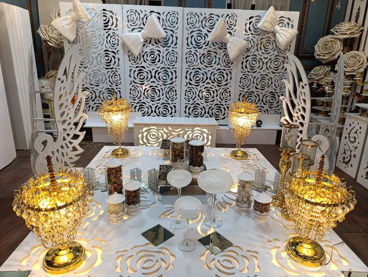 سالن عقد نامزدی بله برون تولد مهمان های خانوادگی|خدمات پذیرایی، مراسم|کرج, شاهین‌ویلا|دیوار