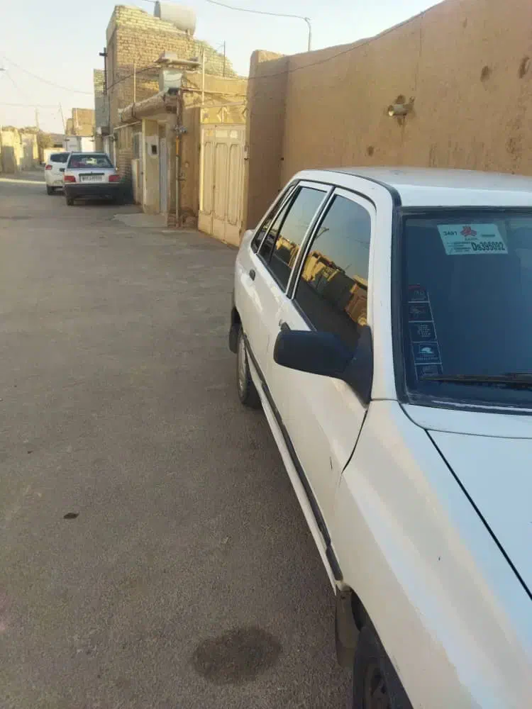 فروش پراید مدل ۸۲ تمیز|خودرو سواری و وانت|برخوار, |دیوار