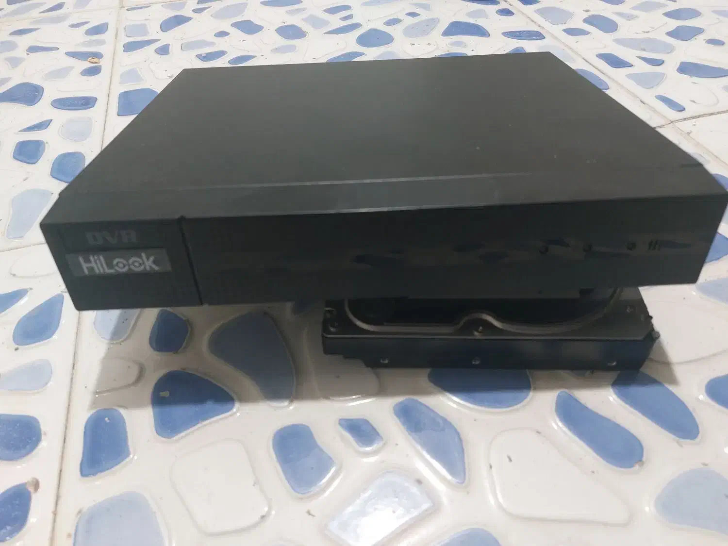 دی وی ار هایلوک.باهارد1ترا|دوربین مداربسته|مرودشت, فرهنگ|دیوار