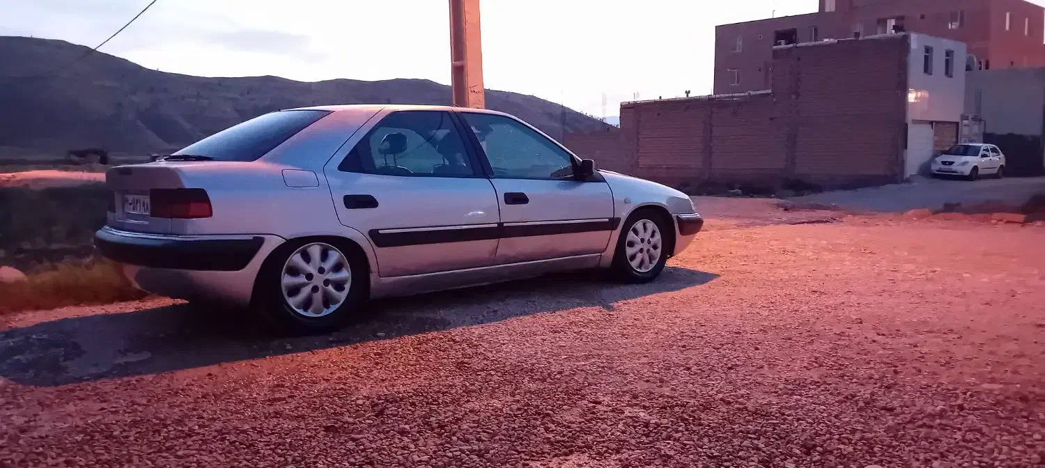 زانتیا ۲۰۰۰مدل ۱۳۸۳رنگ نقرهای|خودرو سواری و وانت|دره شهر, |دیوار