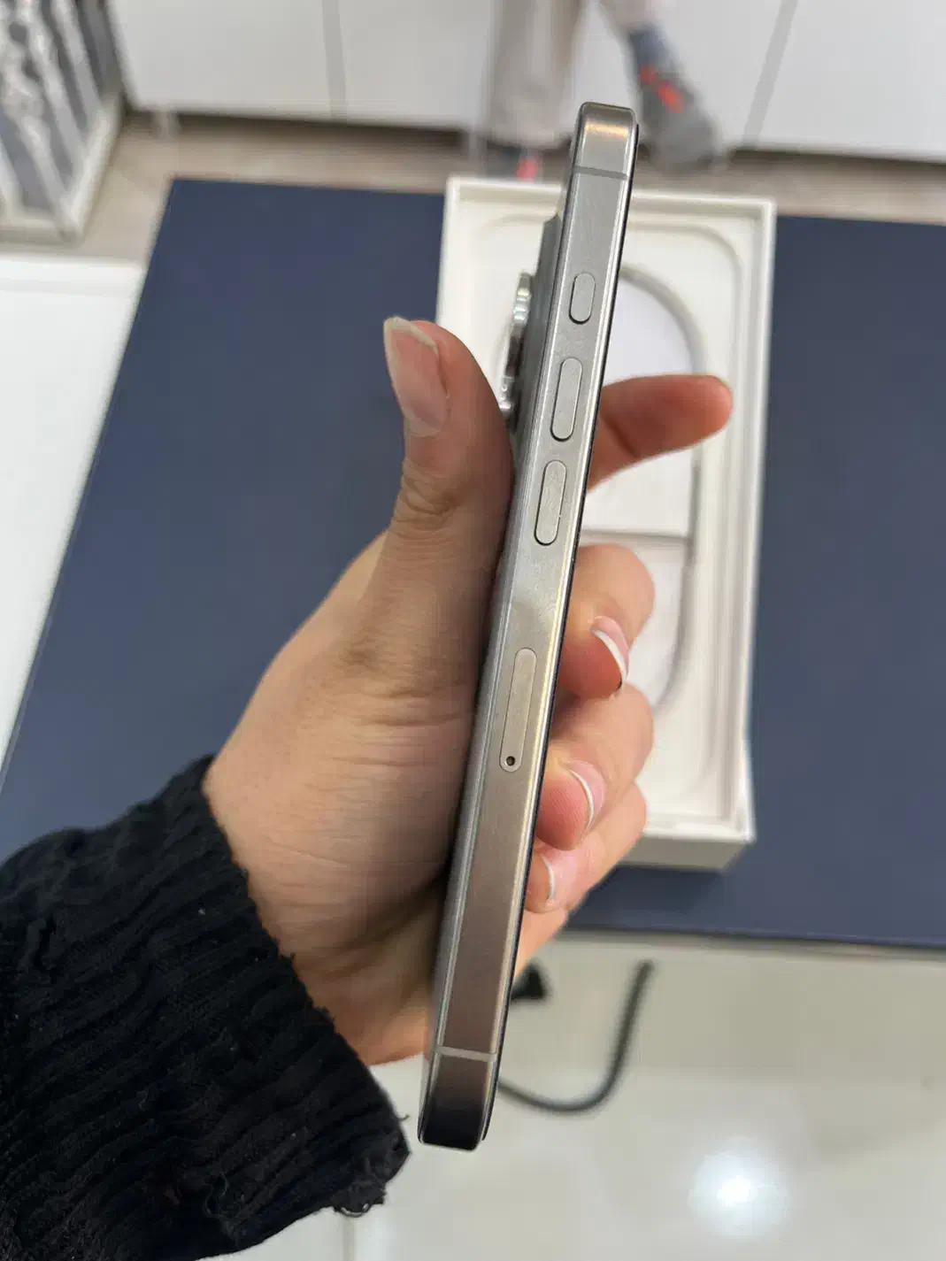 iphone 16pro zaa battery 98|موبایل|کرج, گوهردشت|دیوار