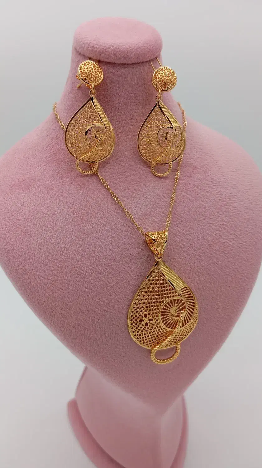 نیم ست ، بدلیجات|بدلیجات|تبریز, |دیوار