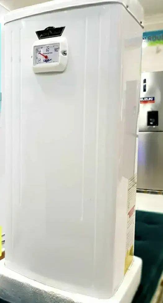 آبگرمکن ۳۰لیتری شعله طلایی|آبگرمکن، پکیج، شوفاژ|رودان, |دیوار