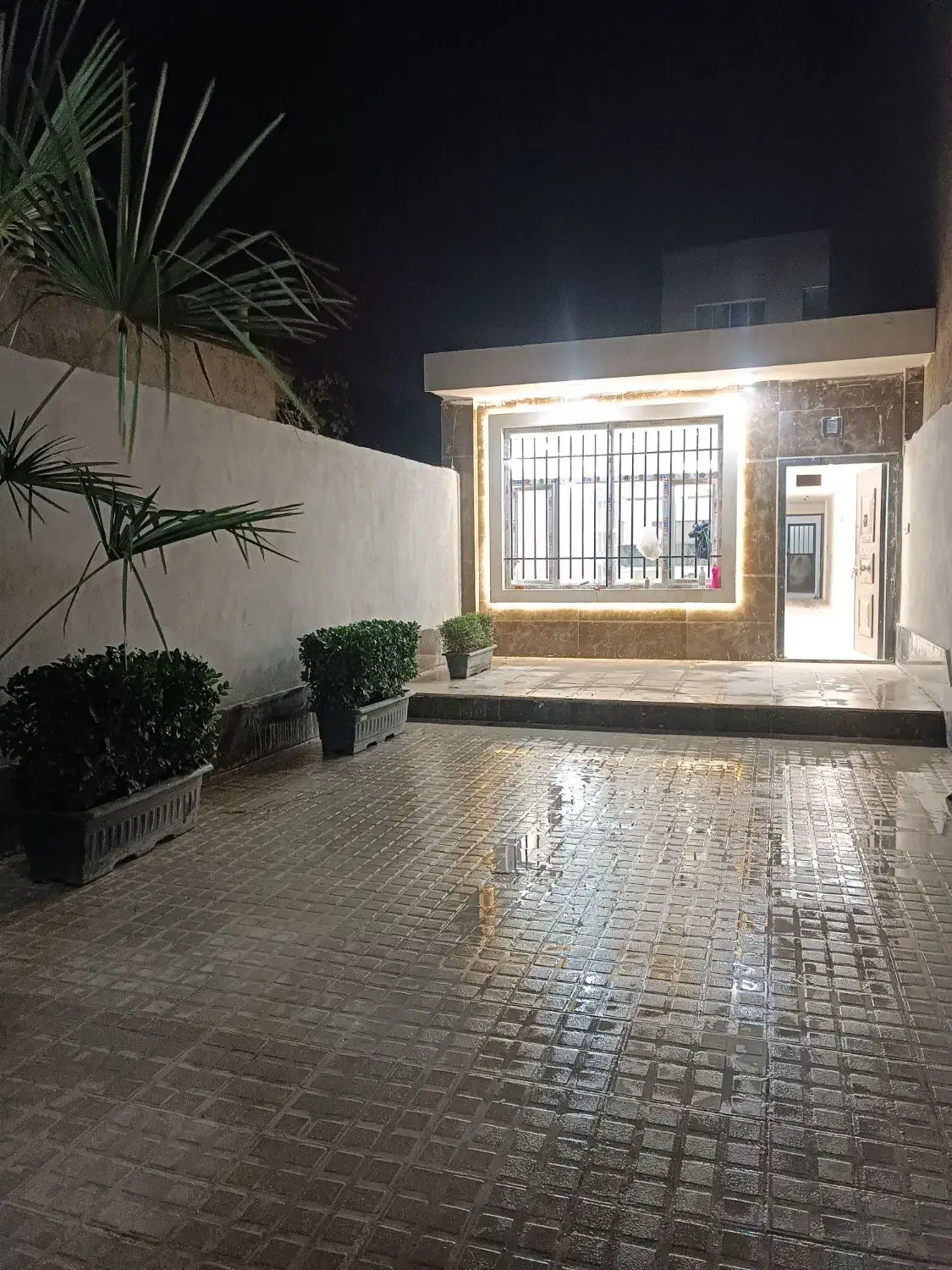 خانه ویلایی شیک هرجزیی از این باکیفیت وبا سلیقه|فروش خانه و ویلا|مشهد, چاهشک|دیوار