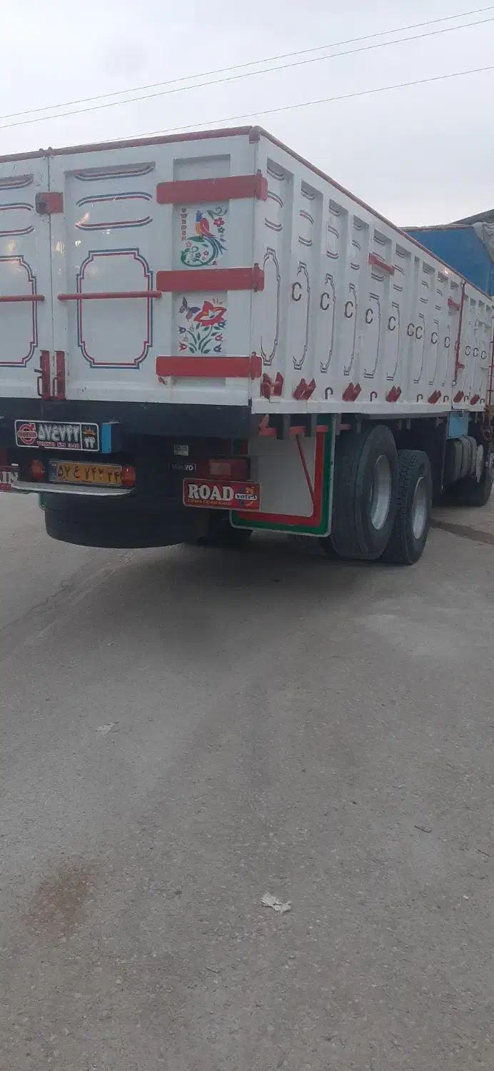 اف ام ۸۴ بدون رنگ|خودرو سنگین|شاهینشهر, فرودگاه هسا|دیوار