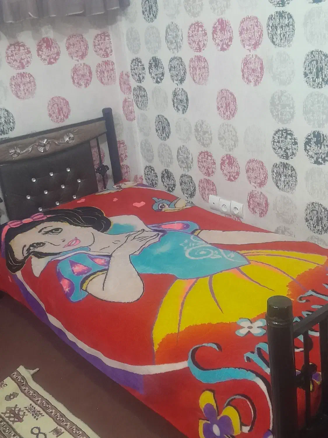 تخت|تشک تختخواب|مشهد, مشکینی (شهرک غرب)|دیوار