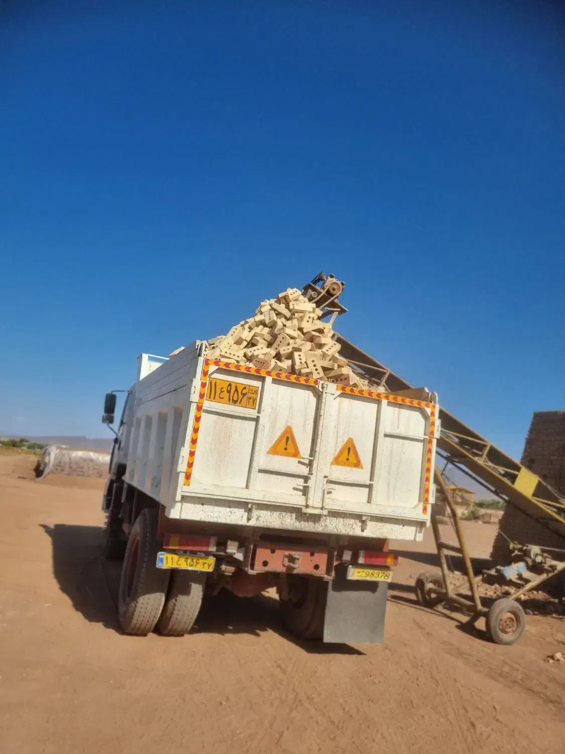 آجر درجه یک|مصالح و تجهیزات ساختمان|خوی, |دیوار