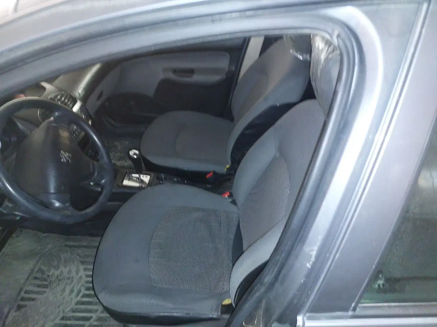 206اتومات فابریکV9موتورTU5لاکاغذبیرنگ استثناکم کار|خودرو سواری و وانت|قم, صفائیه|دیوار