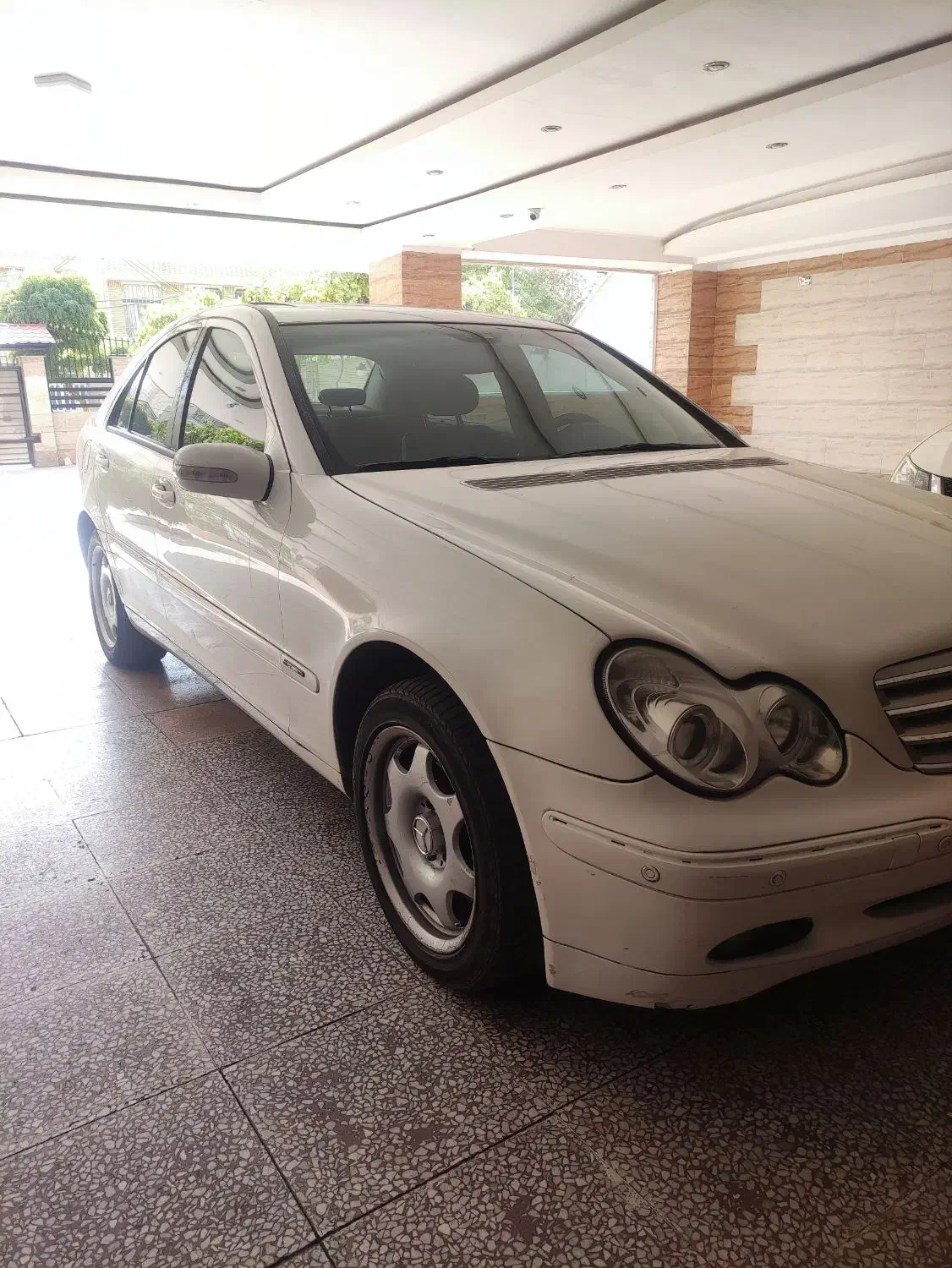 بنز c240 بی رنگ فنی سالم شخصی|خودرو سواری و وانت|کرج, شاهین‌ویلا|دیوار