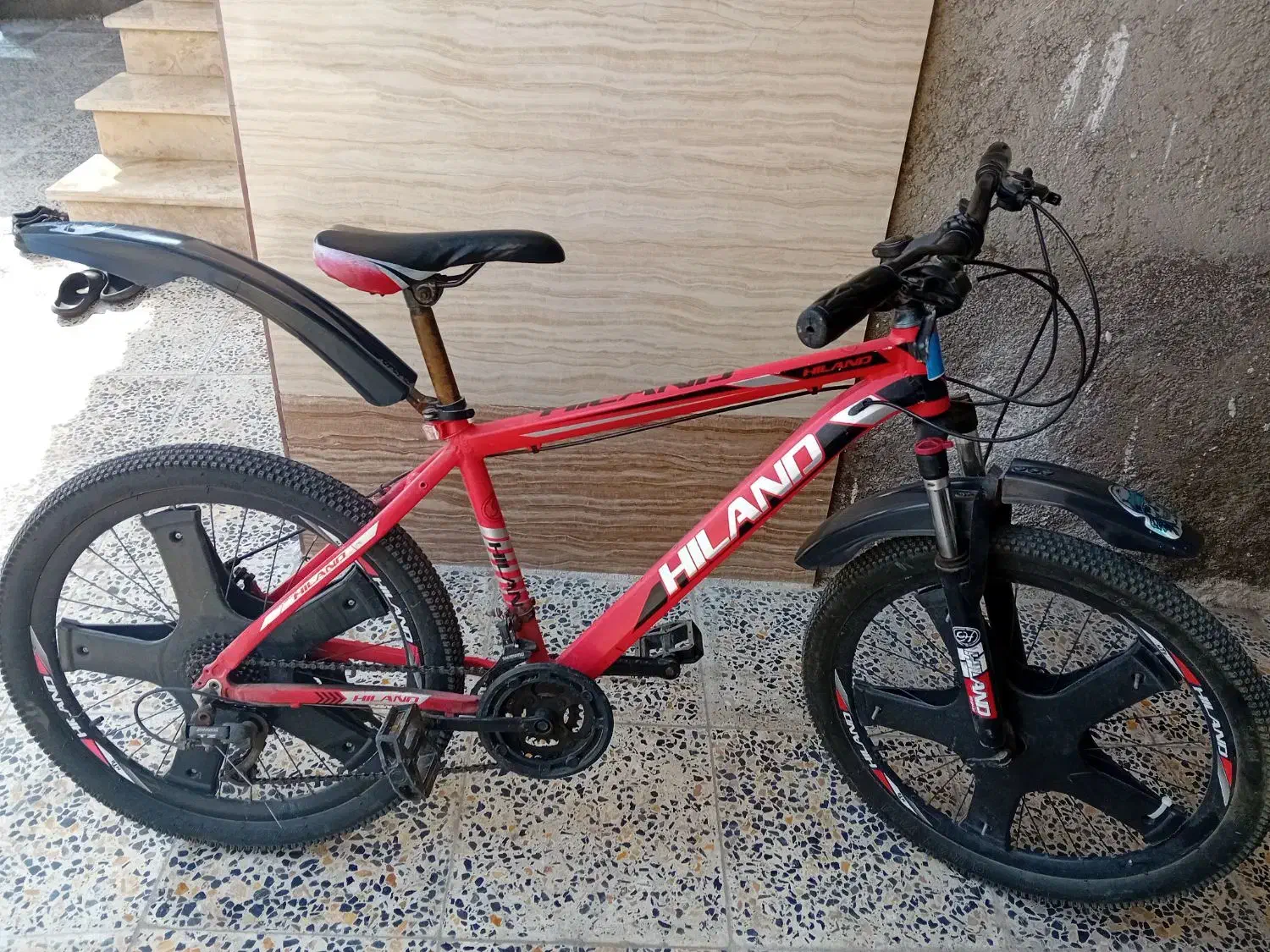 دوچرخه|دوچرخه، اسکیت، اسکوتر|رشت, سیا اسطلخ|دیوار