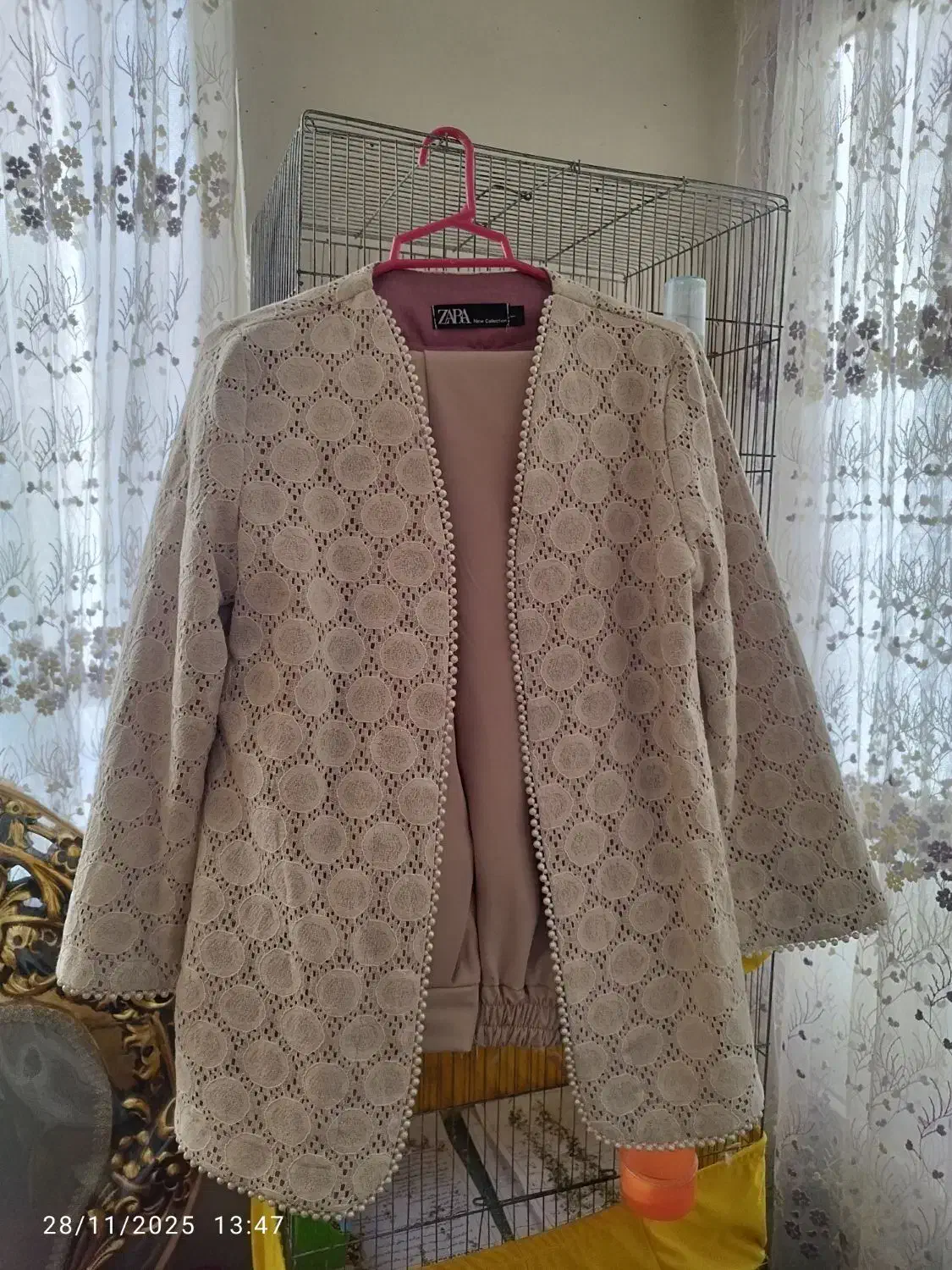 بارانی مانتو|لباس|شهریار, شهریار|دیوار