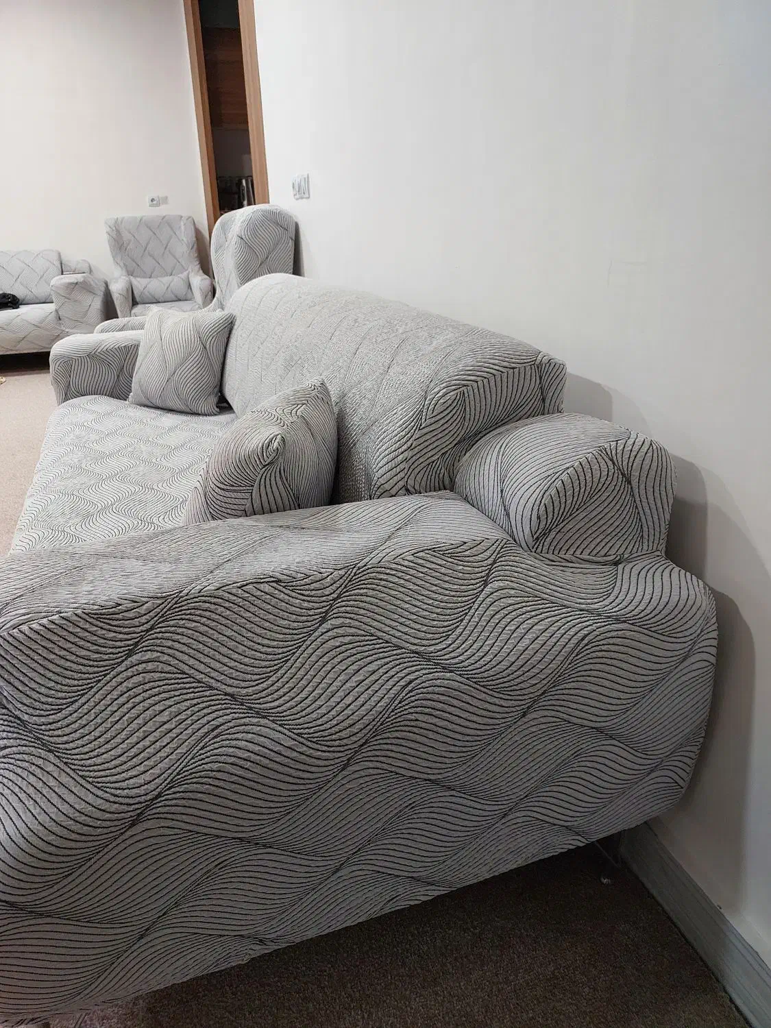 دوخت کاور مبل|مبلمان خانگی و میز عسلی|بندر دیر, |دیوار