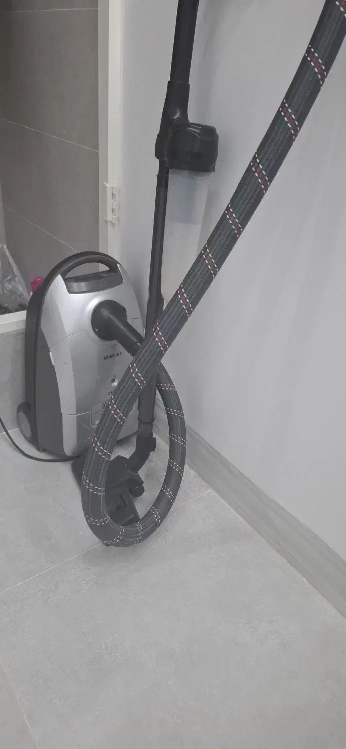 جارو سامسونگ اصلی کره|جاروبرقی، جارو شارژی، بخارشو|یزد, |دیوار