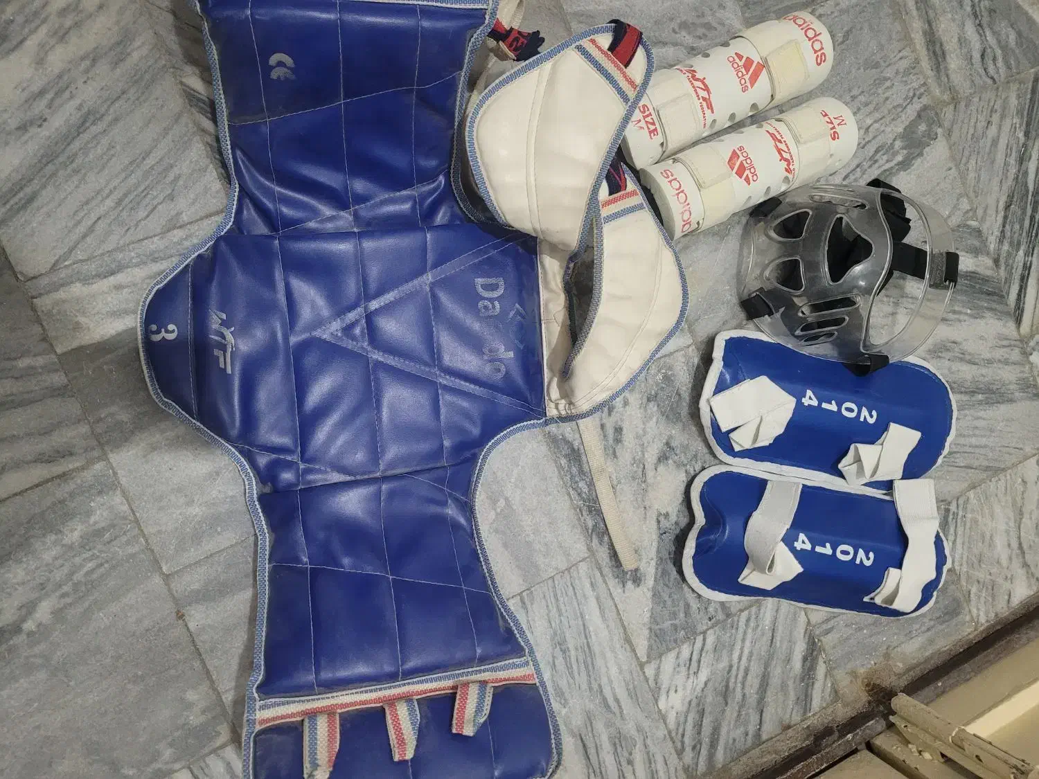 ،شلوارپسرانه ،ست تکواندو|کفش و لباس بچه|بروجرد, |دیوار