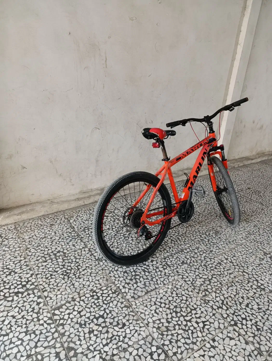 دوچرخه مارلین|دوچرخه، اسکیت، اسکوتر|زیرآب, |دیوار