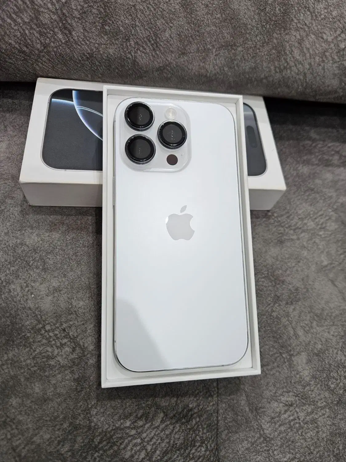 آیفون 16pro  128 در حد نو|موبایل|نسیم‌شهر, |دیوار