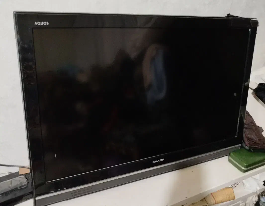 تلوزیون ال سی دی|تلویزیون و پروژکتور|شهریار, رزکان|دیوار