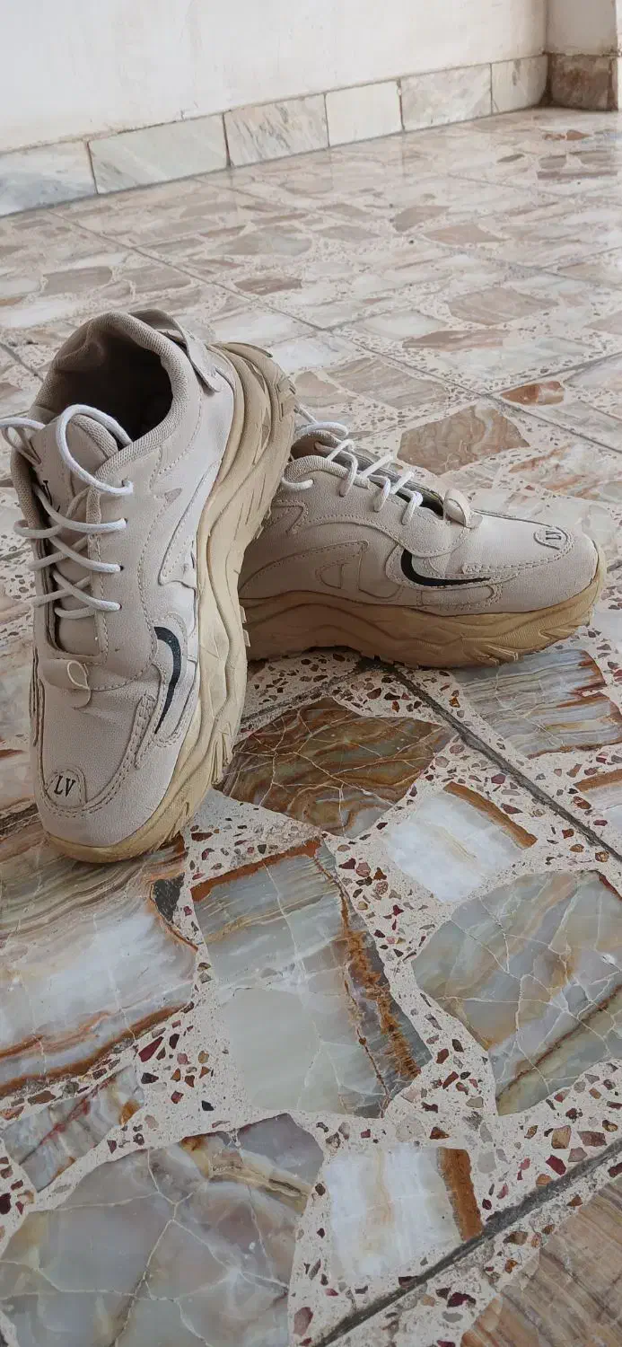 فوتبال|کیف، کفش، کمربند|گنبد کاووس, |دیوار