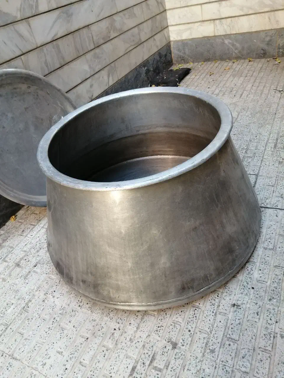 دیگ و اجاق بزرگ و قدیمی|ظروف پختوپز|تهران, جوادیه|دیوار