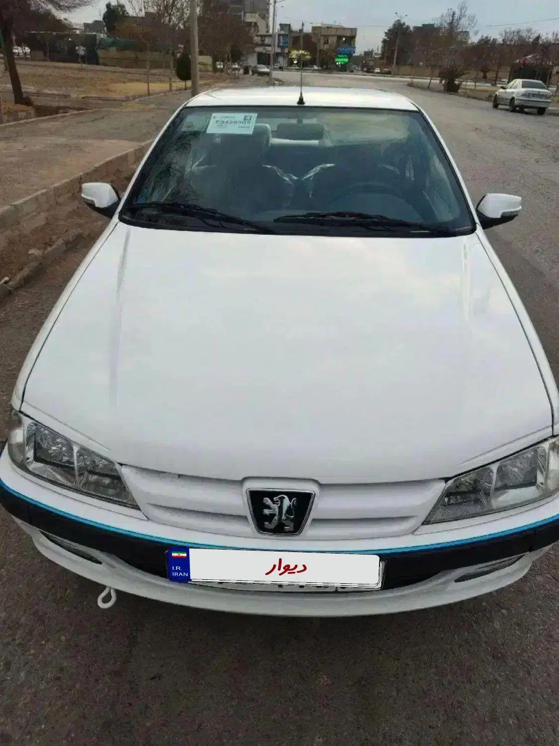 پارس xu7p مدل 402 بدون نقطه|خودرو سواری و وانت|کرمان, |دیوار