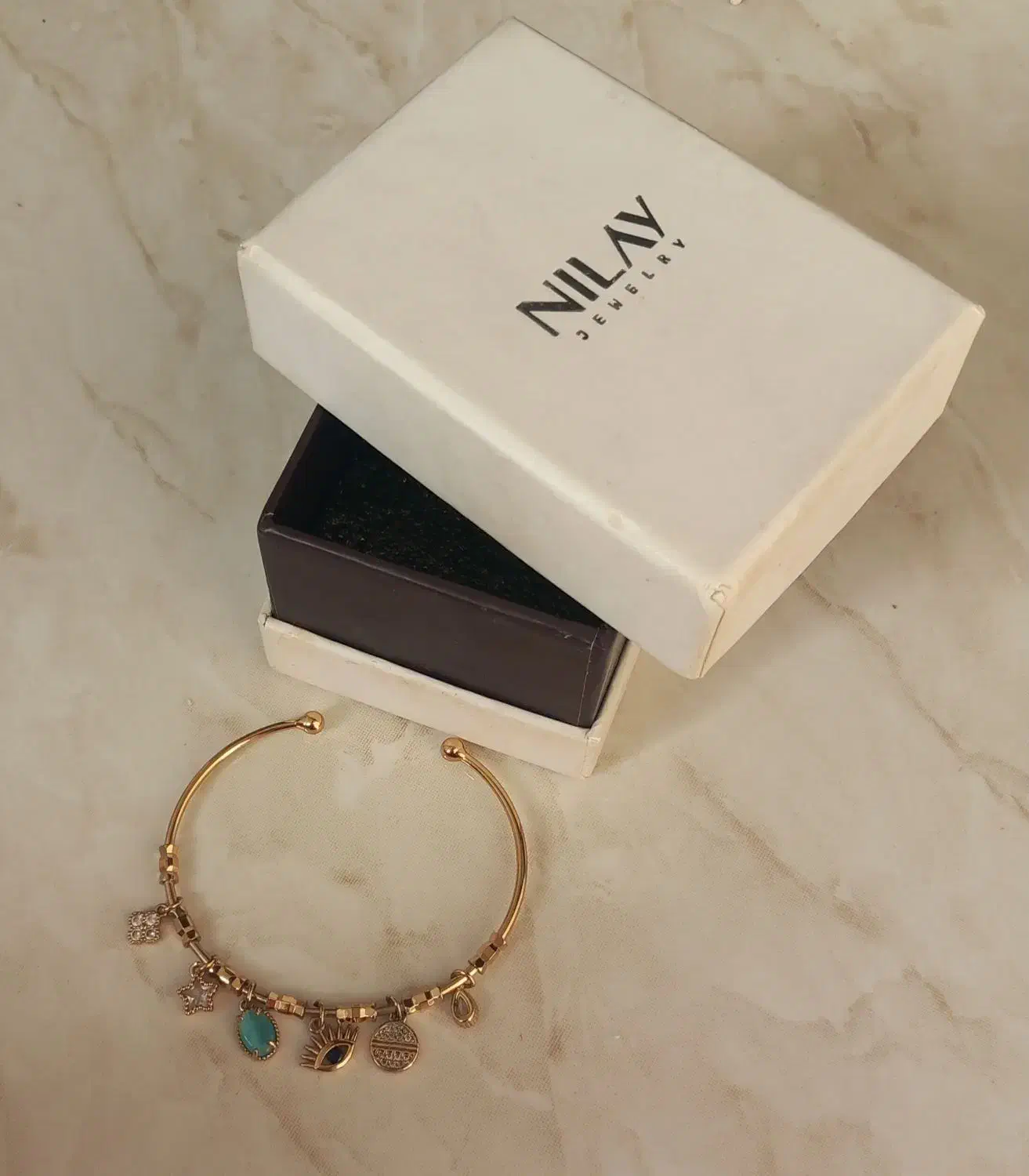 دستبند سنگ طبیعی طرح طلا|بدلیجات|کرج, شهرک بنفشه|دیوار