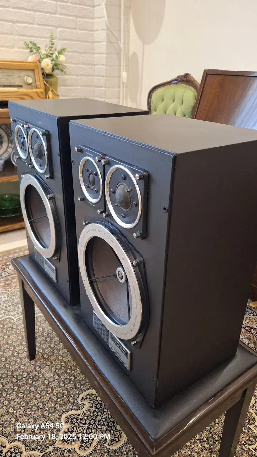 اسپیکر المانی گروندیک box1500a|سیستم صوتی خانگی|تهران, فلسطین (میدان انقلاب)|دیوار