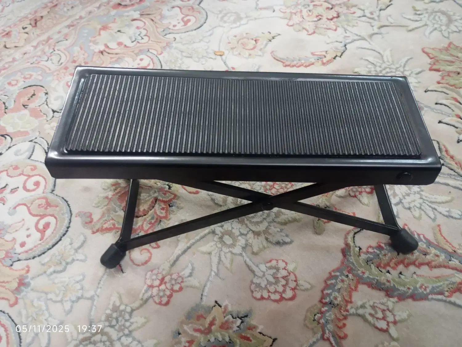 زیر پایه گیتار|گیتار، بیس، امپلیفایر|تهران, ائمه اطهار|دیوار