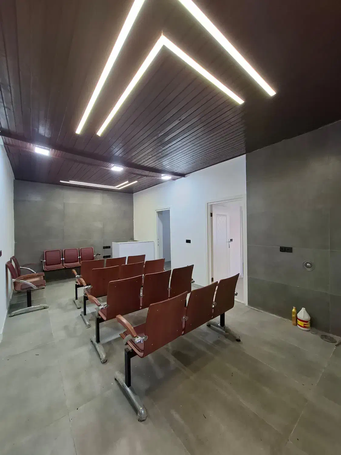 جمهوری ویلایی ۲۱۰ متر مطب و آموزشگاه|فروش دفتر کار، اتاق اداری، مطب|تنکابن, |دیوار