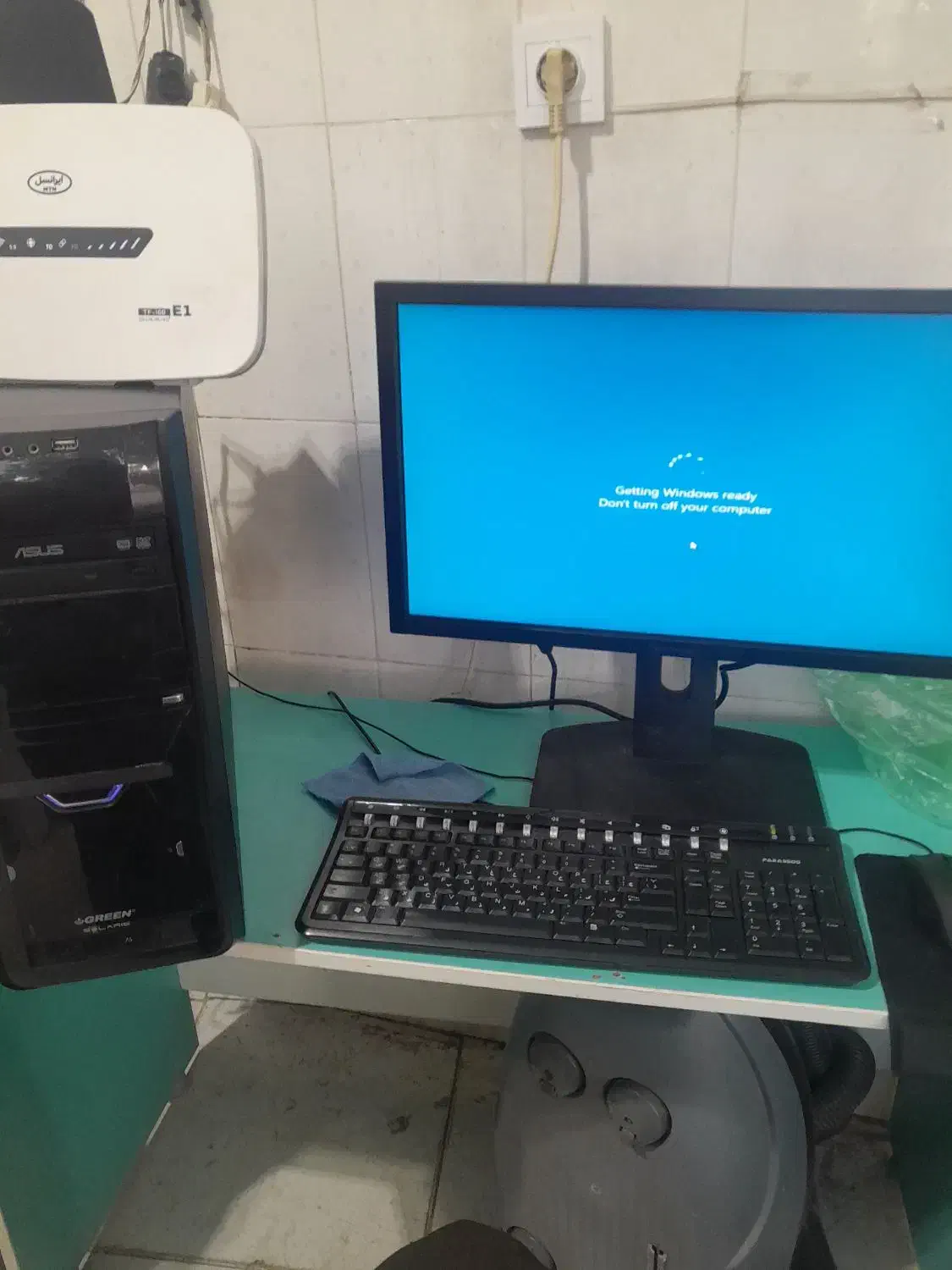 سیستم خانگی بامانیتور۲۲اینچ|رایانه رومیزی|سقز, |دیوار