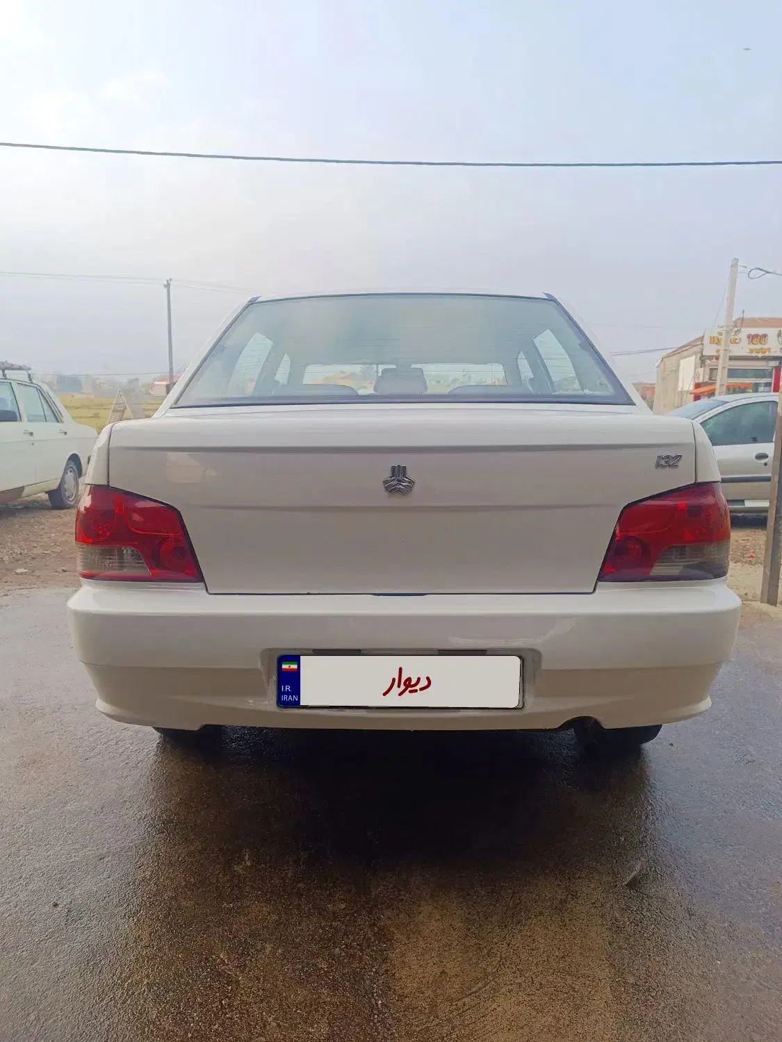 ۱۳۲سفید عروسک دوگانه کارخانه بی رنگ شاسی پلمپ|خودرو سواری و وانت|فومن, |دیوار