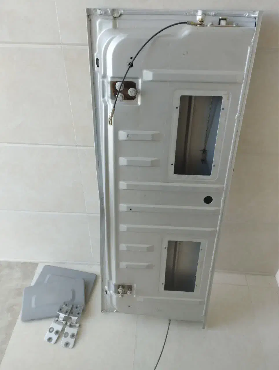 درب صندوق اریسان 2|قطعات یدکی و لوازم جانبی|تبریز, |دیوار