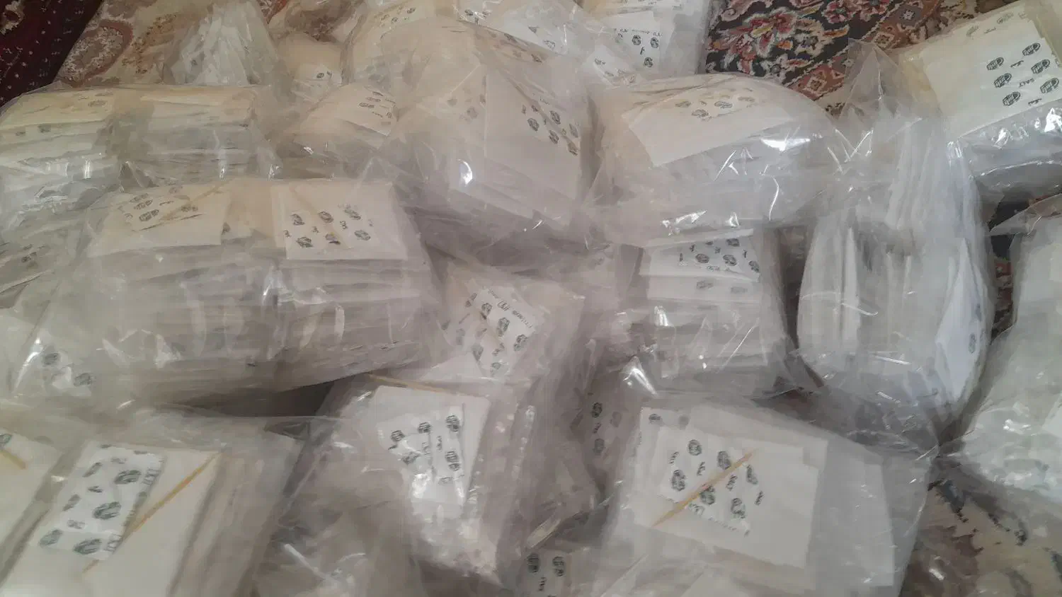 پکهای پذیرایی|ظروف نگهدارنده، پلاستیکی، یک‌بارمصرف|الشتر, |دیوار