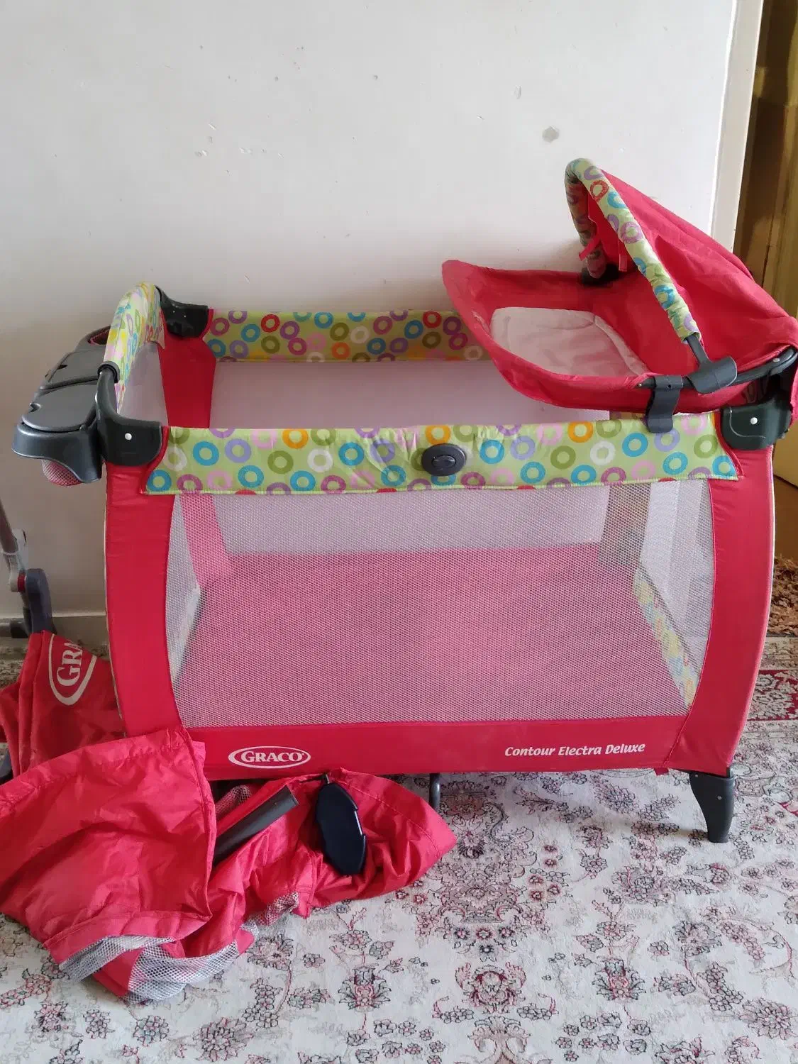 تخت کودک متحرک با صندلی غذا|تخت و صندلی بچه|فردیس, فردیس|دیوار