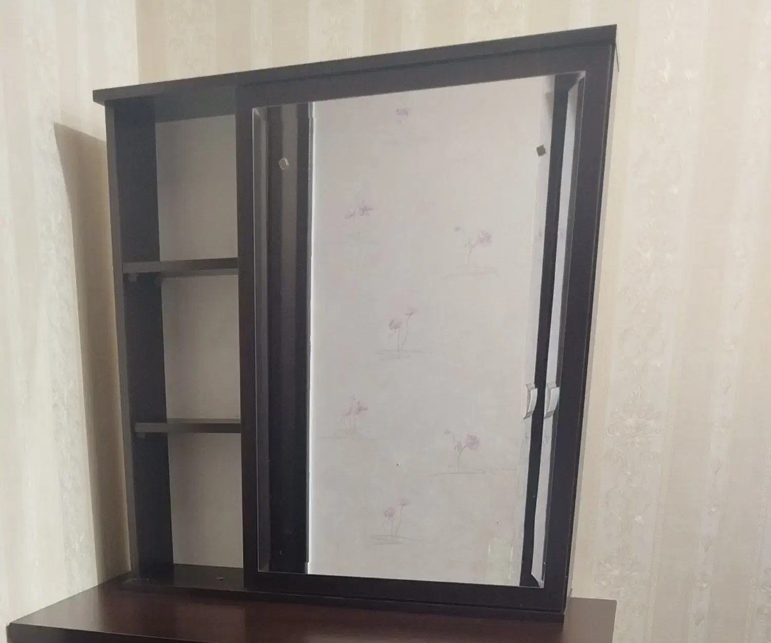 کمد|جاکفشی، کمد، دراور|سقز, |دیوار