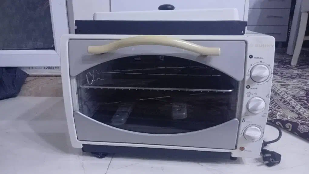 توستر سالم و تمیز|اجاق گاز و لوازم برقی پختوپز|رشت, رشتیان|دیوار