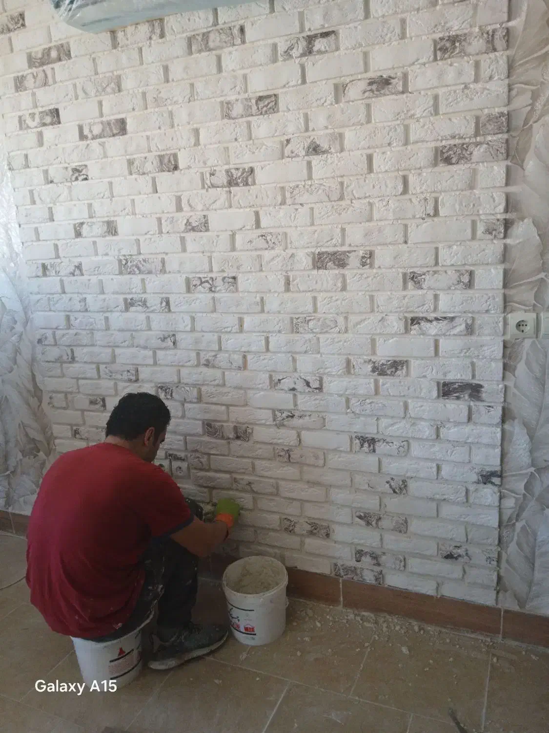 نصب اجرهلندی وسنگ انتیک|خدمات پیشه و مهارت|نوشهر, |دیوار