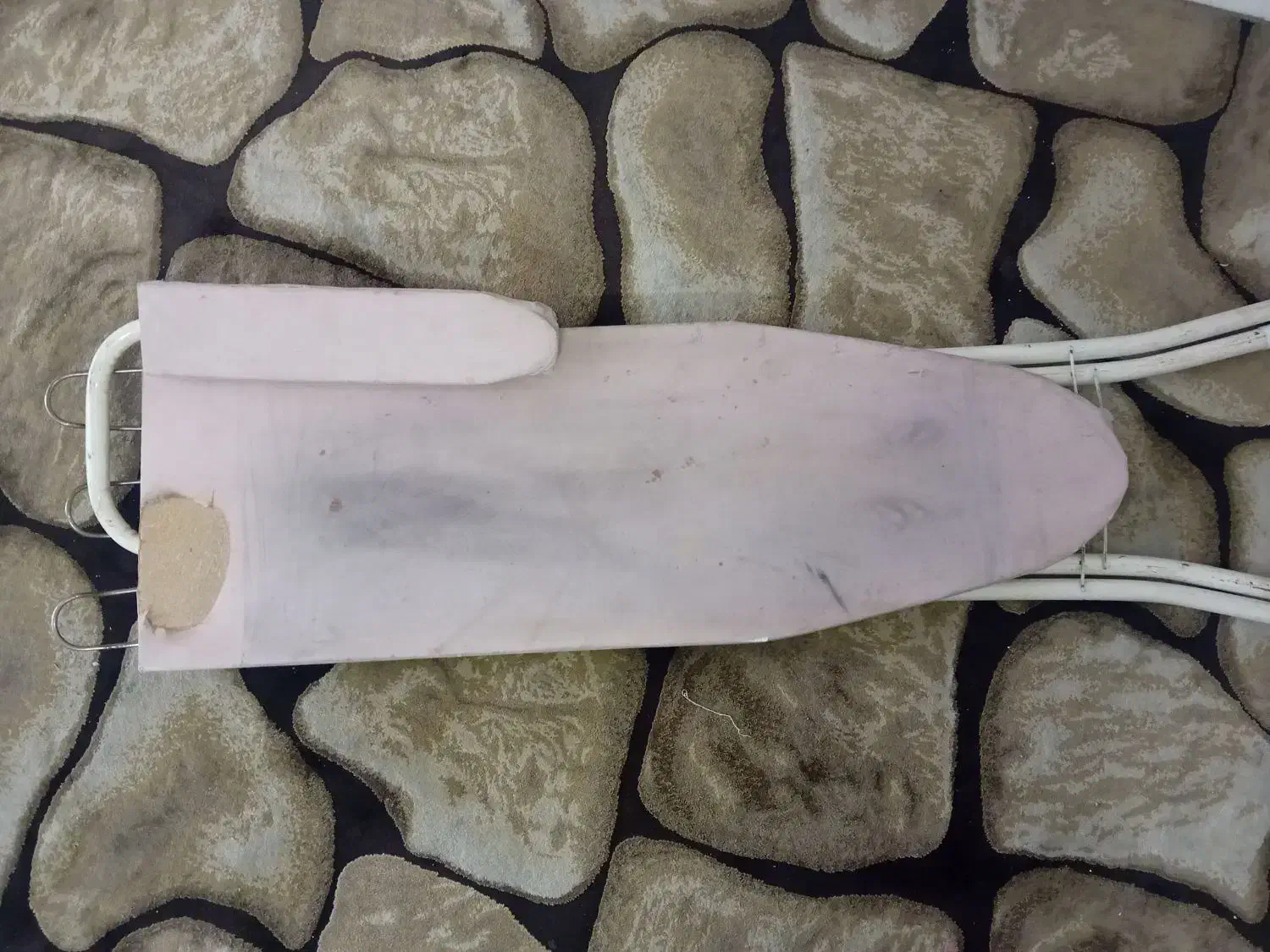 میز اتو کارکرده اما سالم|اتو و لوازم اتو|مشهد, منزل آباد|دیوار