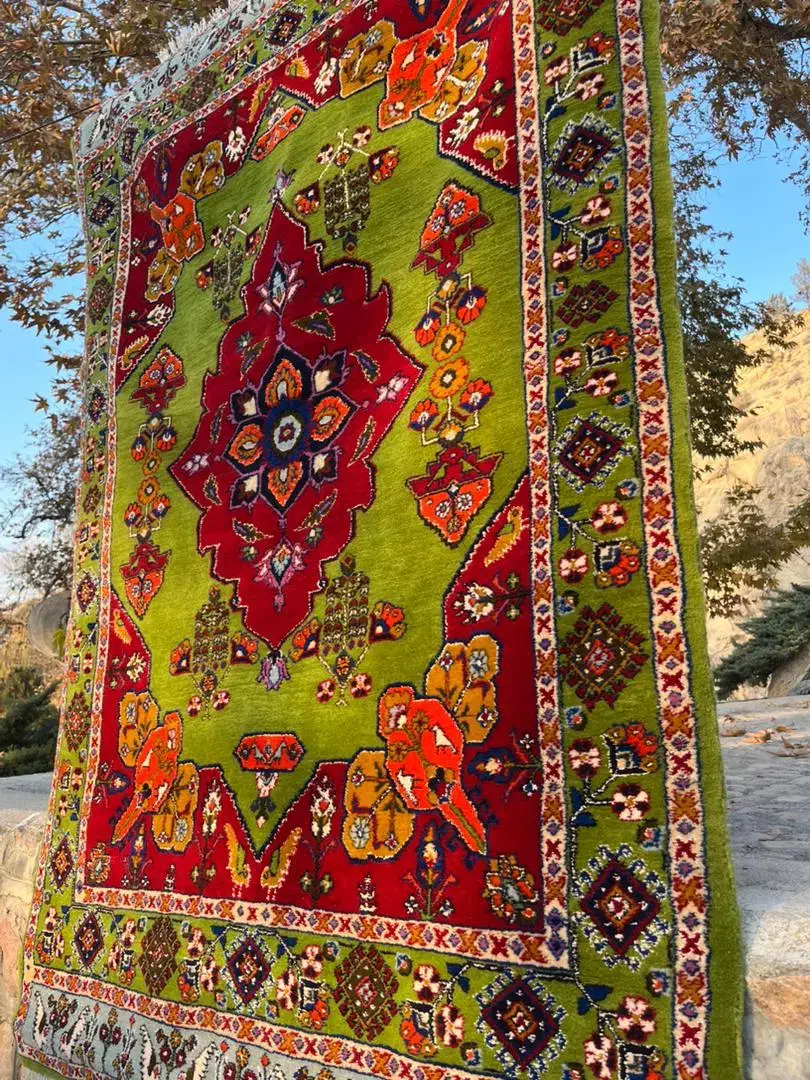 بلک فرایدی فرش دستباف ۵۰ درصد|فرش|کرج, چهارصد دستگاه|دیوار