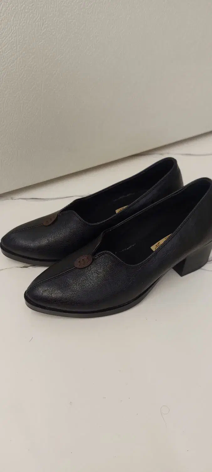 کفش و دمپایی نو داخل جعبه|کیف، کفش، کمربند|همدان, |دیوار