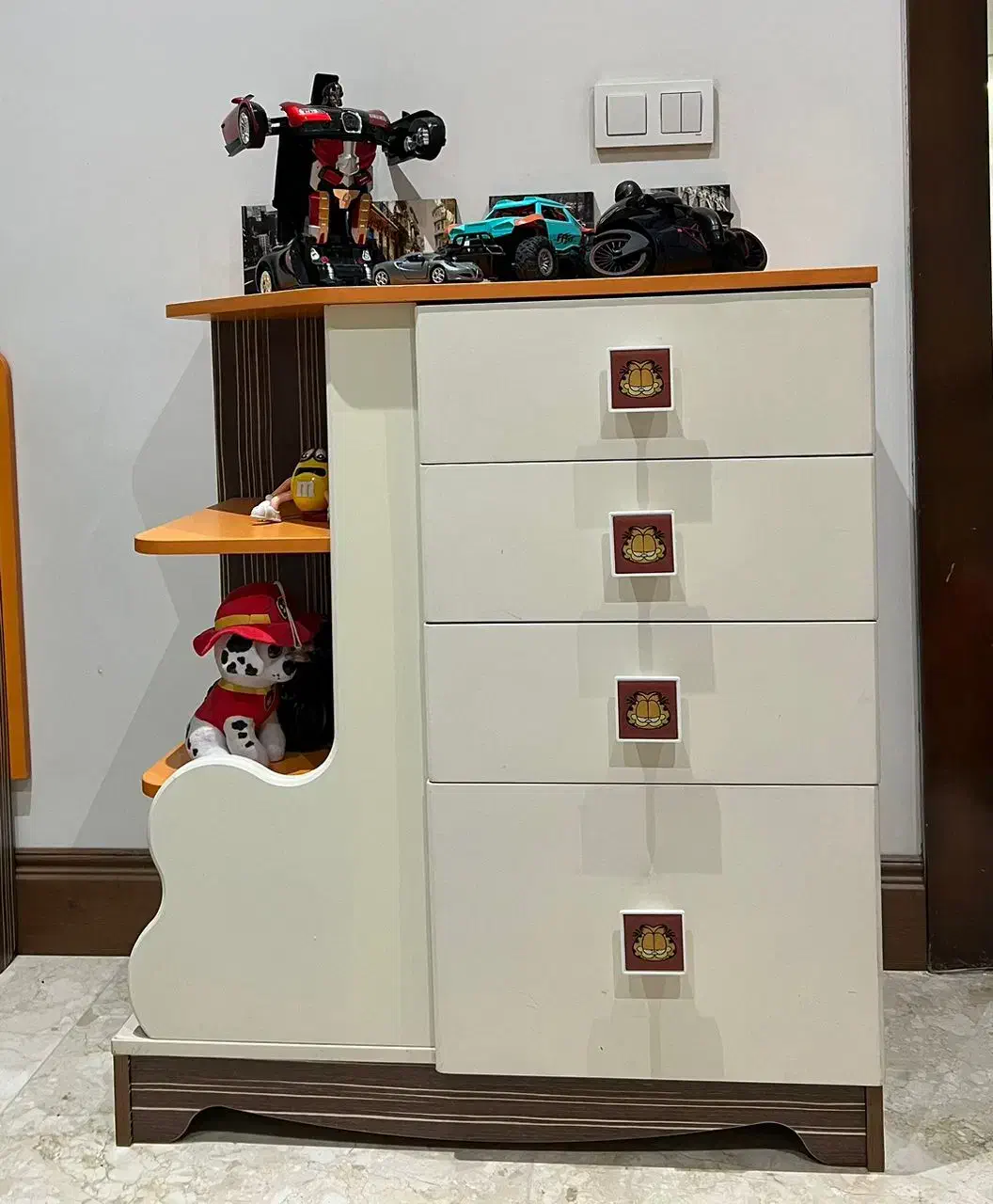 سرویس خواب و کمد کودک|تخت و سرویس خواب|ساوه, |دیوار