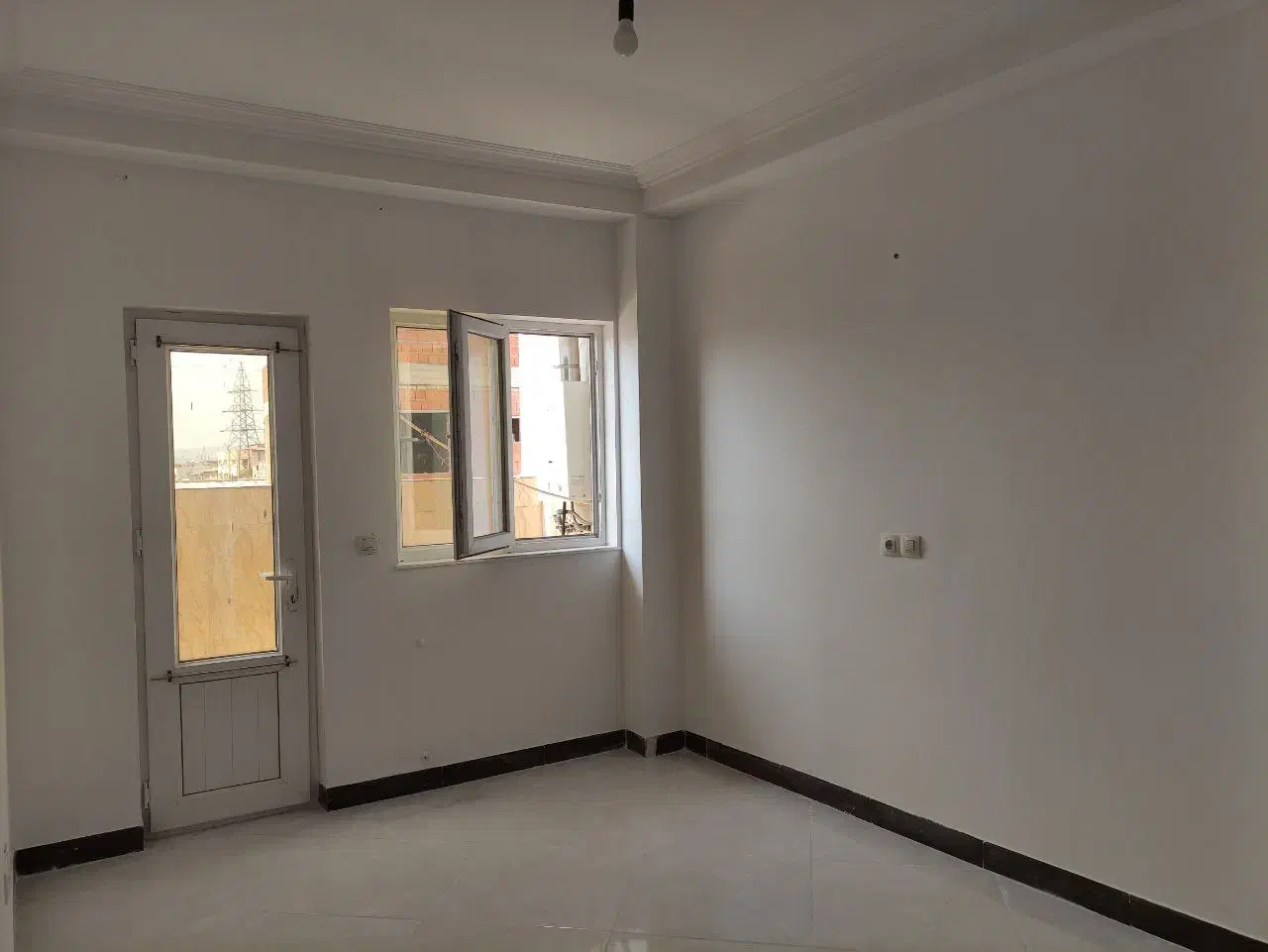 آپارتمان  دو خواب هوتن ساز، معاوضه با ویلایی|فروش آپارتمان|قائمشهر, |دیوار