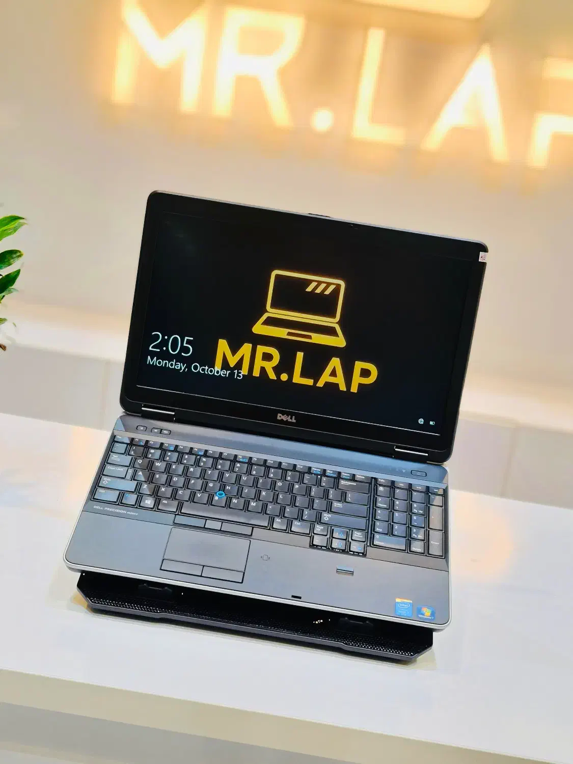 لپ تاپ حرفه ای Dell M2800 / گرافیک مجزا Core i7 MQ|رایانه همراه|شیراز, عفیفآباد|دیوار