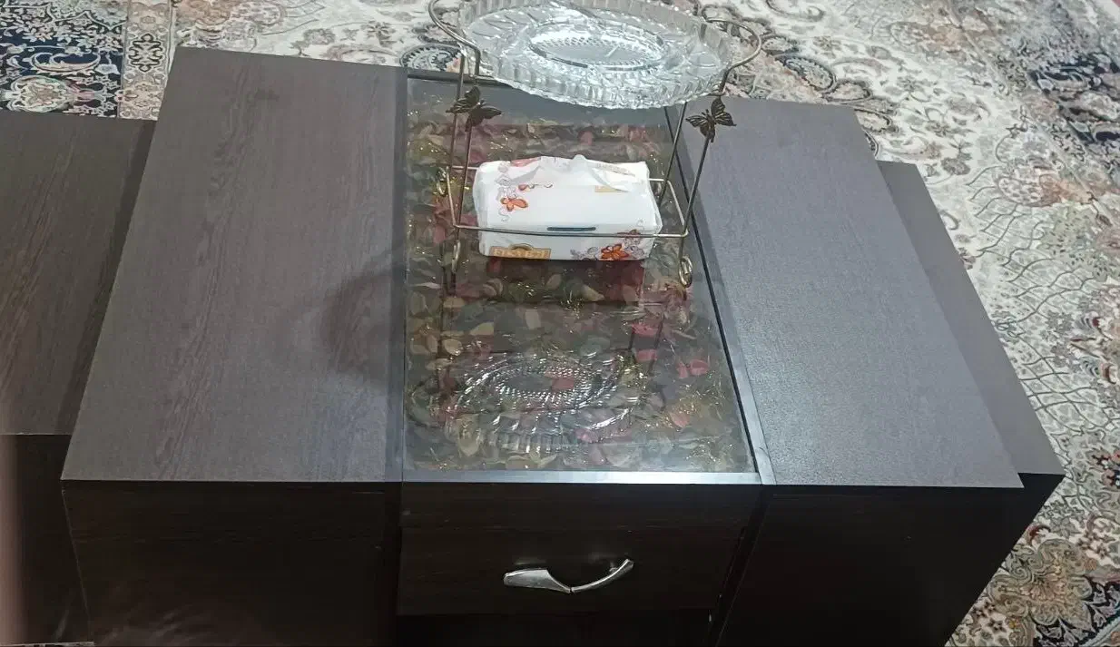 میز عسلی درحد نو|مبلمان خانگی و میز عسلی|کردکوی, |دیوار