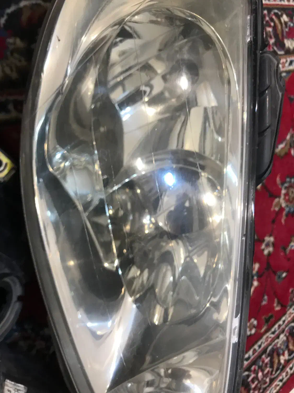 یک جفت چراغ ۲۰۶ تمیز پایه ها سالم برند مدرن|قطعات یدکی و لوازم جانبی|گلبهار, شهر جدید گلبهار|دیوار