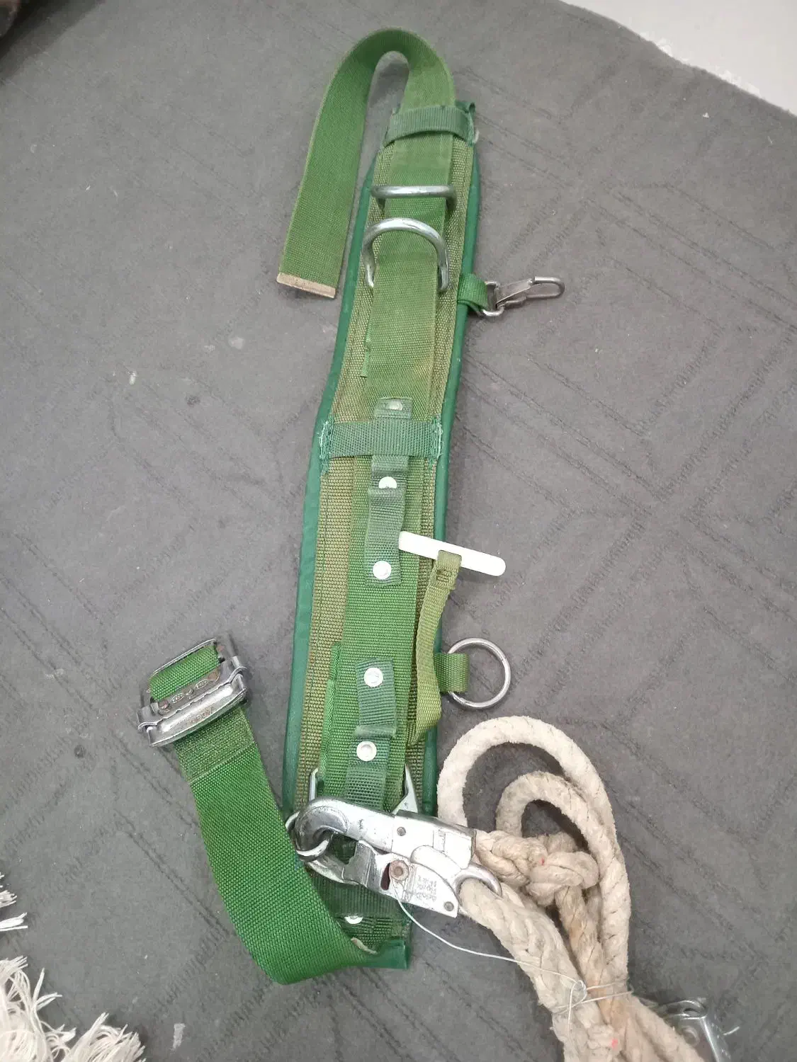 سلام کمربند سیمبانی یا یراق|کیف، کفش، کمربند|اهواز, کوی مهدیس|دیوار