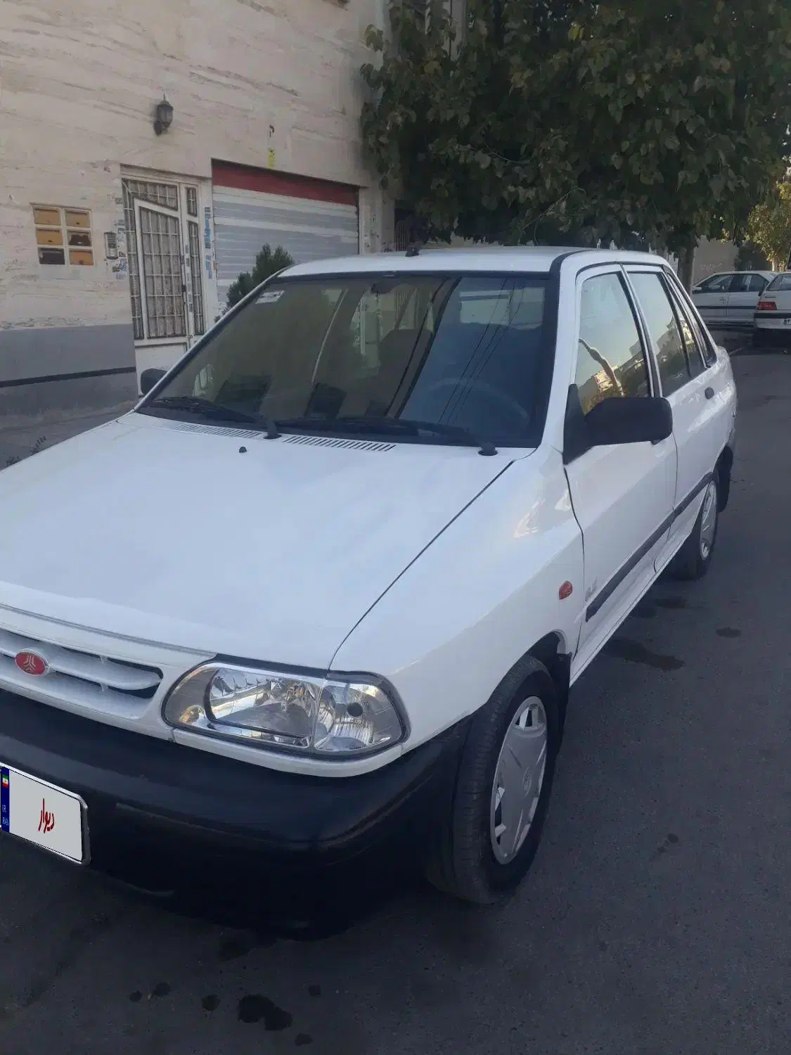 پرایدسفید۸۸دوگانه|خودرو سواری و وانت|شیراز, فرودگاه شهید دستغیب شیراز|دیوار